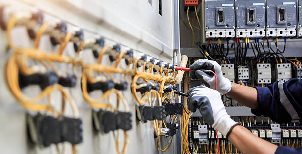Professional Electrician technician working in Riverview Park, PA